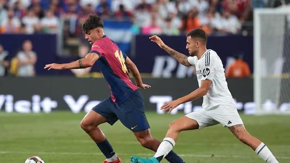 每体：贝尔纳尔将入选对瓦伦名单，教练组将让他逐步完成复出